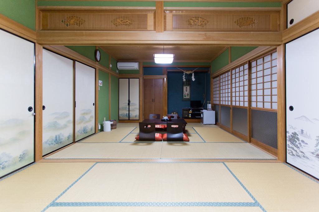 Minshuku Tenhou Otel Takachiho Dış mekan fotoğraf